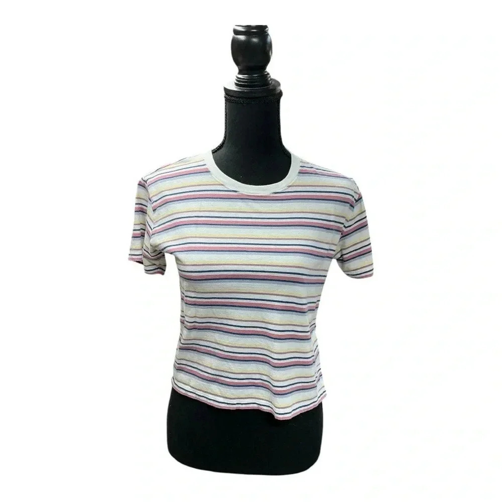 Womens Hollister tshirt